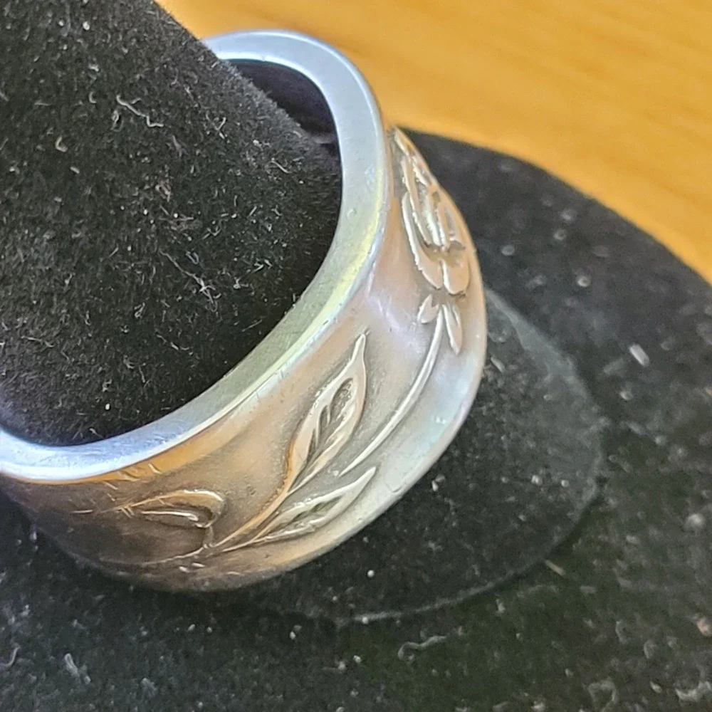 Vintage Floral Rose Spoon Ring Silver Tone Wide Band Size 11.5 12.54g